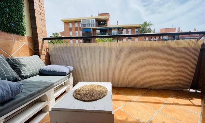 Arroyo de la Miel Condo | SOL y PLAYA, Cozy family apartment in Benalmádena with 3 BEDROOMS