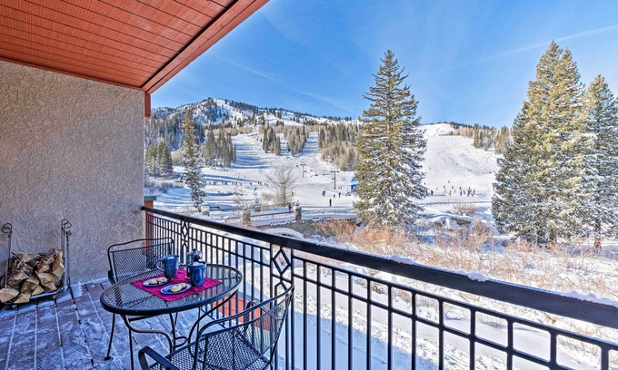 Salt Lake Mountain Resorts Condo | Solitude Creekside Condo-Closest to Ski Lift!