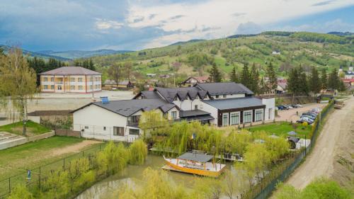 Slatina House | SOMARA