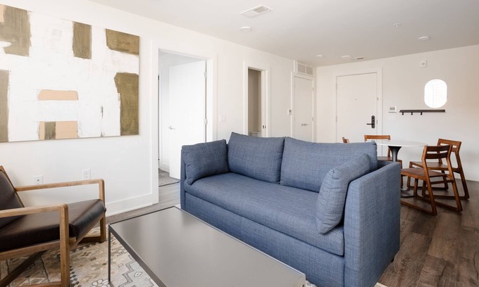 Navy Yard Apartment | Sonder Europa | Lower-Level Two-Bedroom Apartment
