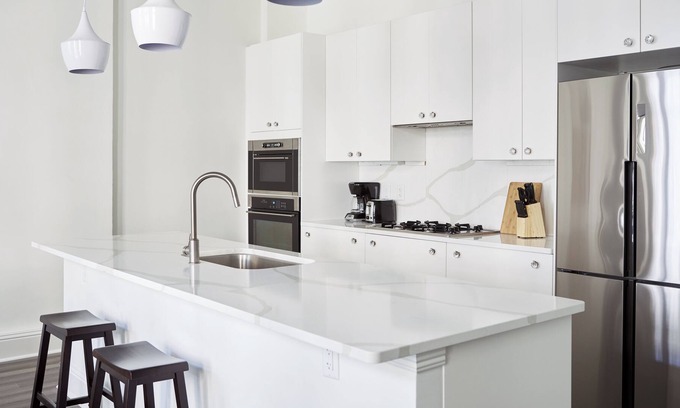 Logan Square Apartment | Sonder Lafayette Square | Two-Bedroom Apartment w/ Balcony