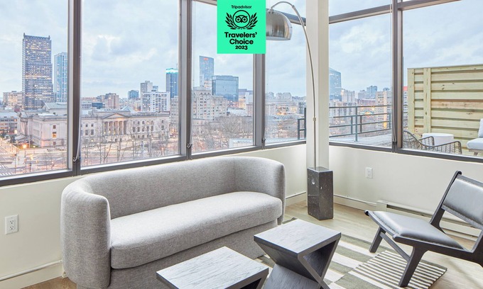 Logan Square Apartment | Sonder The Tidewater | One-Bedroom Apartment w/ Rooftop