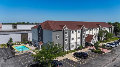 Blue Springs Hotel | Sonesta Essential Hotels & Suites Kansas City Blue Springs