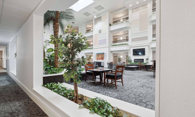 Vacaville Hotel | Sonesta Essential Vacaville - Napa Valley