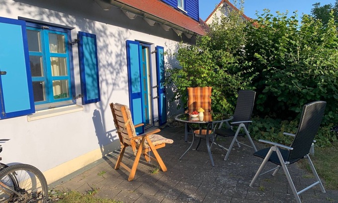 Kreptitz Condo | Sonneneck - Holiday apartment by the sea. 54m² in Dranske/Bakenberg.