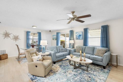 The Villages Villa | Sonora - Patio Villa By Spanish SpringsVillagepeople