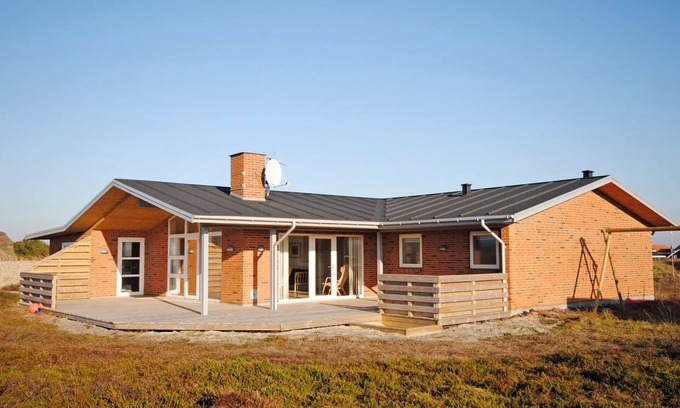 Nørre Lyngvig House | "Sorella" - 800m from the sea by Interhome