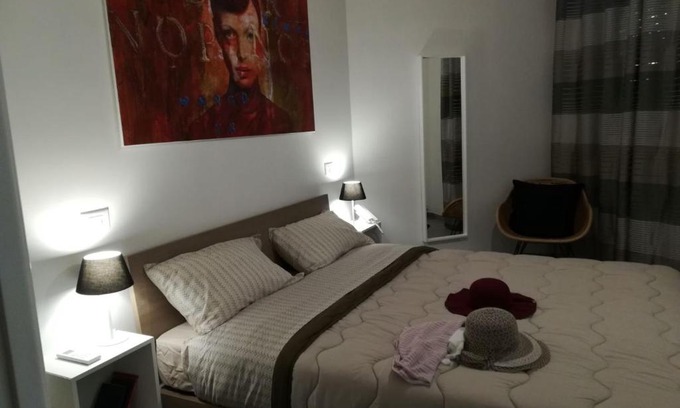 Zona XXX Castel Fusano Apartment | Sosta Rock