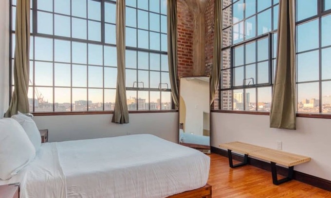 West Poplar Apartment | Sosuite 2BR Penthouse w Balcony W D Gym