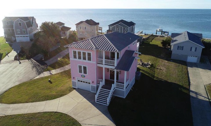 Colington Harbour House | Soundfront, Sound Views, Private Dock, Rec Room, COL21, Warrens Sound Retreat