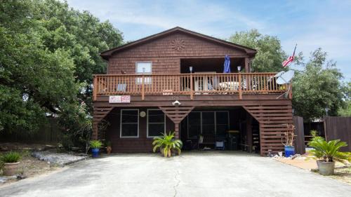 Colington House | Soundside, Yard, Dogs Welcome, Patio with Firepit, KD326, The Turtle Nest