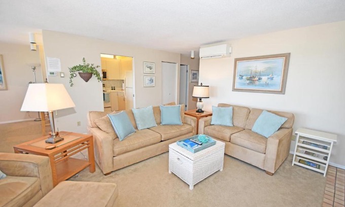 Glen Arbor Apartment | South Beach 24