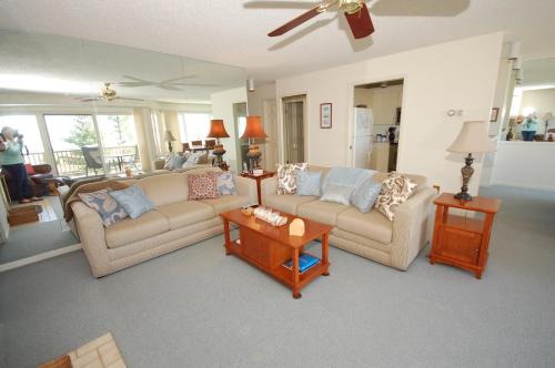 Glen Arbor Apartment | South Beach 53
