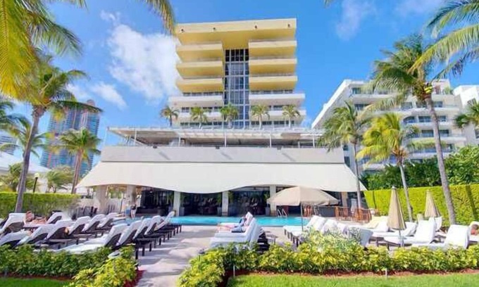 South of Fifth Apartment | South Beach - Oceanfront, 1BR/1BA Suite- Bentley Beach Condo