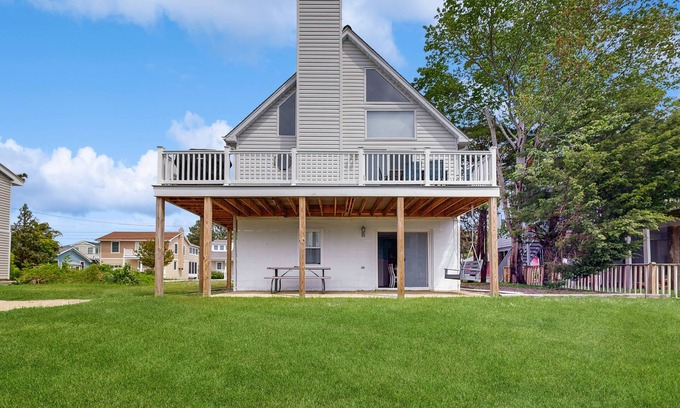 South Bethany Harbor House | South Bethany house w/deck, grill, outside shower, close to beach