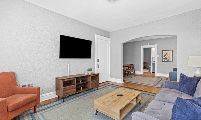 Northampton Apartment | South City First Floor 2 Bedroom Apartment