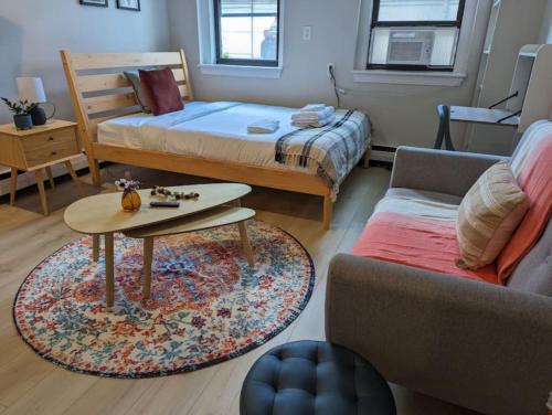 Prudential - St. Botolph Apartment | South End Serene Studio