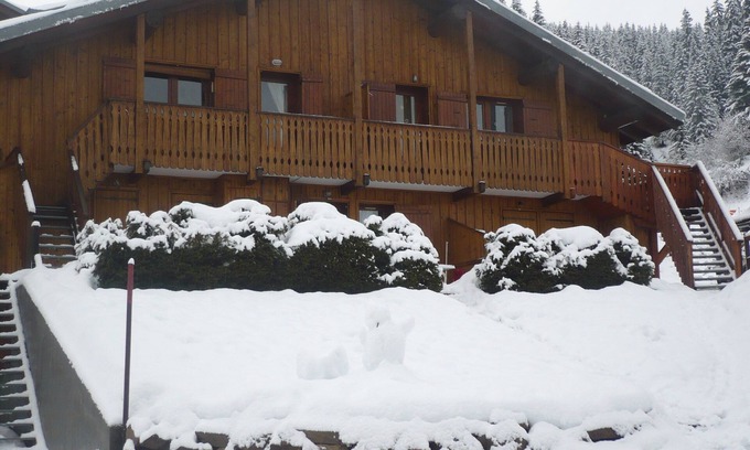 Les Saisies Apartment | South facing terrace