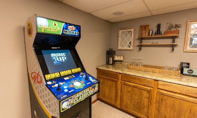 Fargo House | South Fargo River House