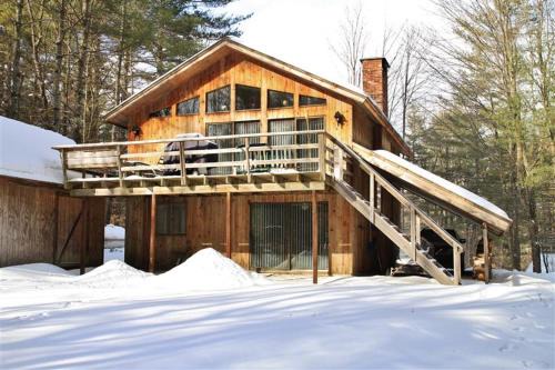 Londonderry House | South Londonderry Home, Walk to Magic Mtn Ski Area