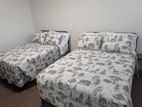 Canaan Hotel | South of the Border Room 4