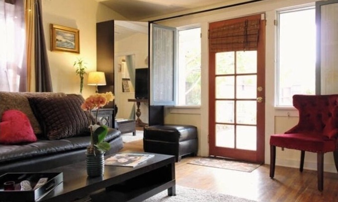 South Pasadena Cottage | South Pasadena Cottage Near Metro