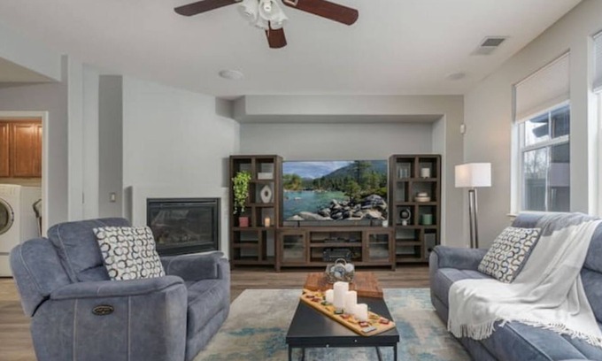 Reno House | South Reno Getaway Gem