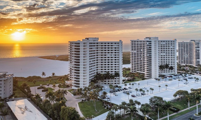Marco Island Condo | South Seas Tower 4-1101 .Gorgeous Sunset Views