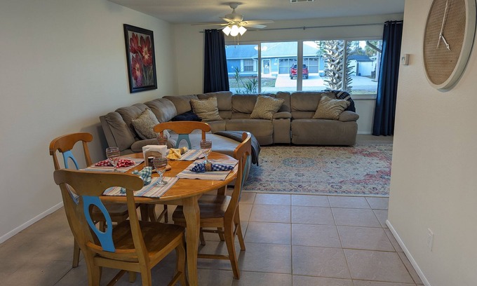 South Venice House | South Venice Home-Close to Beach, Downtown Venice, Wellen Park, and Legacy Trail