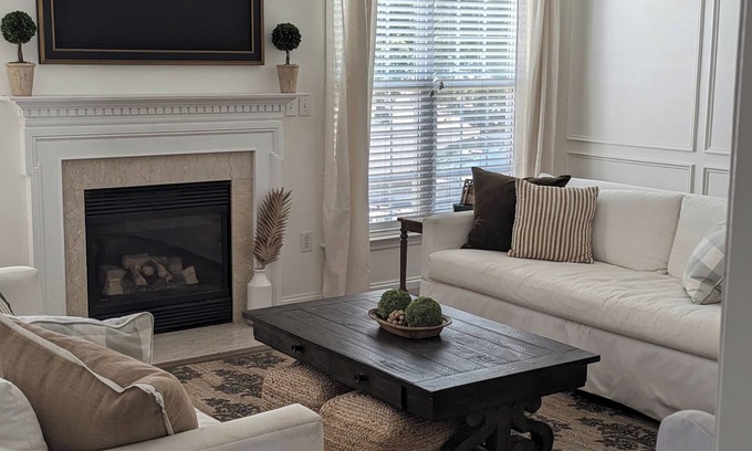 Cornelius House | Southern charm meets Lake Norman/CLT