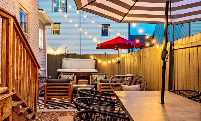 Historic Waverly Cottage | Southern Elegance-private Hot Tub-walk to 12 S