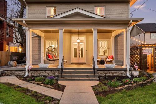 Historic Waverly House | Southern Elegance-Private Hot Tub-Walk to 12 S