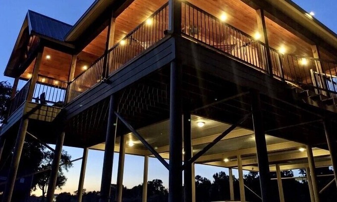 Glenwood Cabin | Southern Grace on The Caddo River!