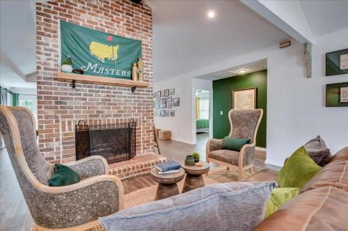 Midtown House | Southern luxury retreat Augusta Nat'l golf vibes