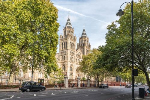 South Kensington Apartment | SouthKen Palace Suites