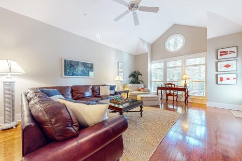 St. James Apartment | Southport Sea Pines at St. James