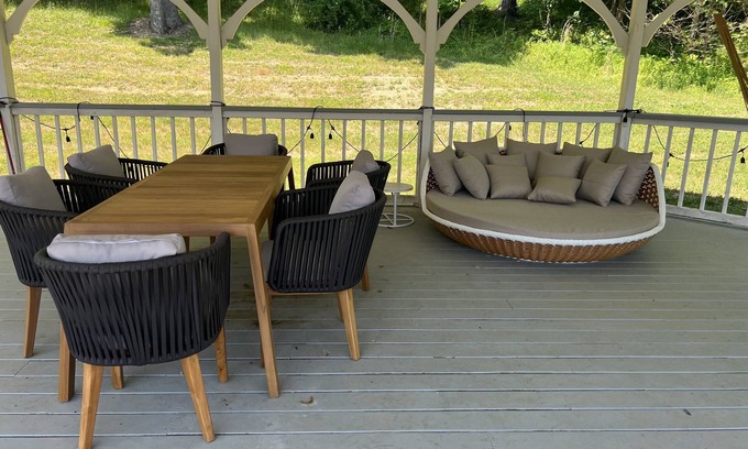 Chillicothe House | Sovereign Summerhill- With a pool & Hot Tub