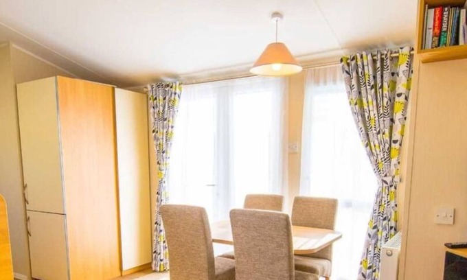 Camber RV Rental | SP90 - Camber Sands Holiday Park - Dog Friendly