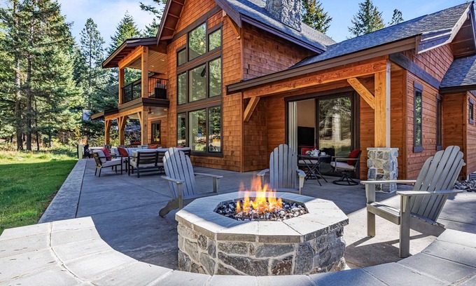 Cle Elum House | Spa Inspired Luxury+Sauna/EV+ Bonus Inside!