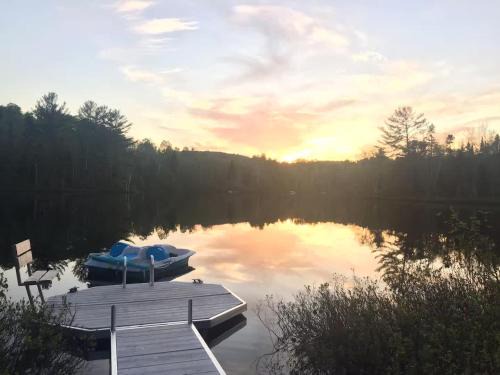 Sainte-Emelie-de-L'Energie Ski Chalet | Spa & Lake Access - Cariboo