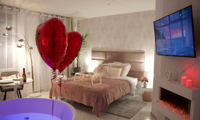 Mulhouse Apartment | SPA Romantique .esprit Love
