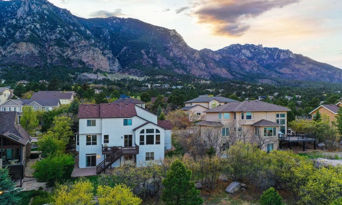 Southwest Colorado Springs House | Space Command, A+ Views BBQ Games Prime Location!