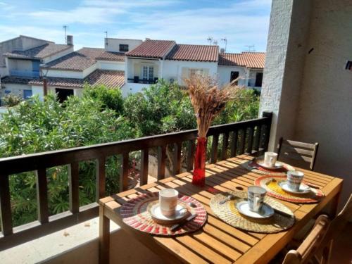 Saintes-Maries-de-la-Mer Apartment | Spacieux appartement tout confort proche plage et centre ville Wifi Animaux bienvenus Produits locaux à découvrir