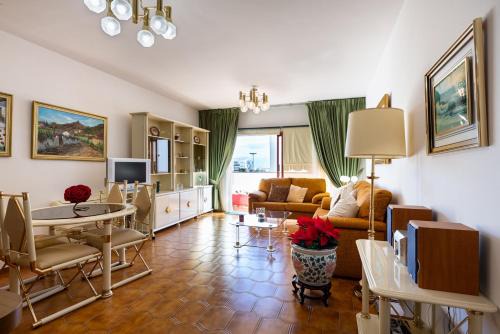 Las Palmas de Gran Canaria Apartment | Spacious Apartment in Las Palmas de Gran Canaria, 147 m², Terrace