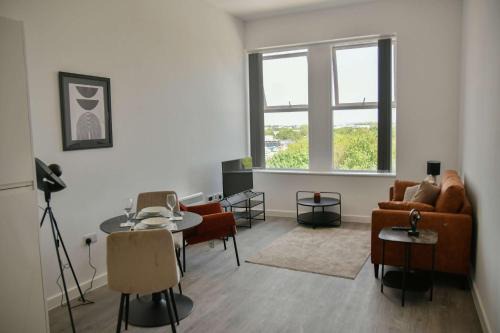 Manchester Apartment | Spacious 1 Bed Manchester Apartment Near Etihad
