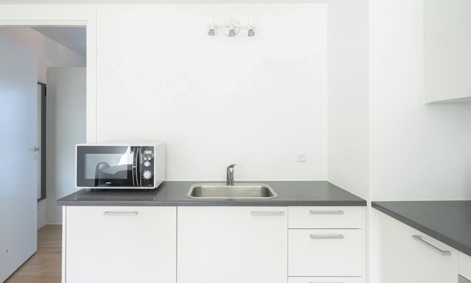 Odense Apartment | Spacious 1-bed w. private terrace