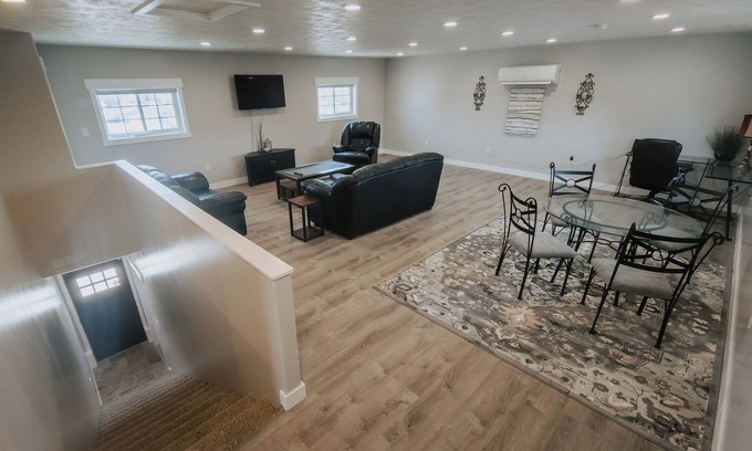 Great Falls Apartment | Spacious 1-bedroom apartment in delightful Great Falls with WiFi, AC