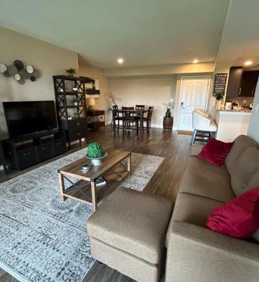 Charlotte Apartment | Spacious 2 Bedroom 2 Bathroom Apartment with Balcony in Uptown Charlotte! City Views & Free Parking!