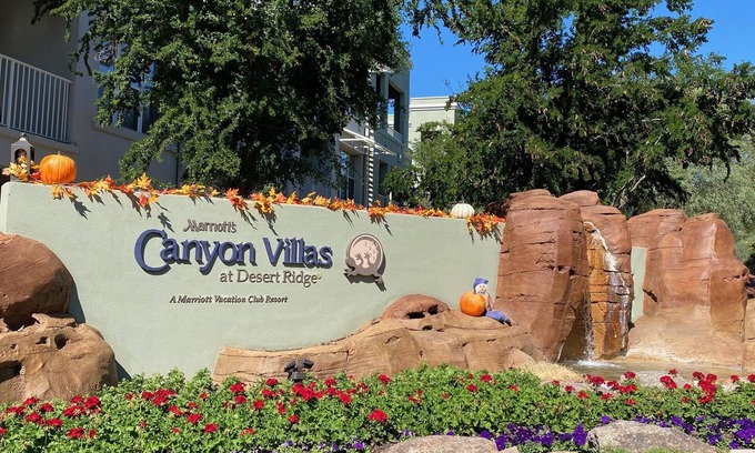 Desert Ridge Resort | Spacious 2-Bedroom Condo at Marriott's Canyon Villas + Full Resort Access!