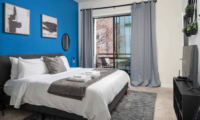 Second Ward Apartment | Spacious 2BD with Private Balcony and Free Parking 1